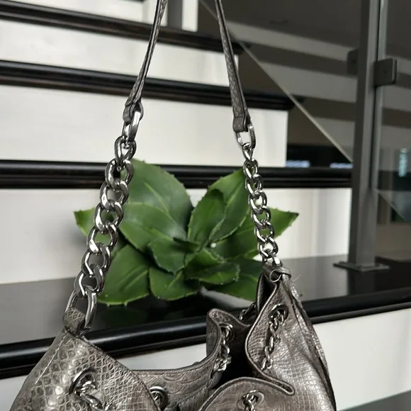 Michael Kors Metallic Silver Shoulder Bag - Picture 6 of 12